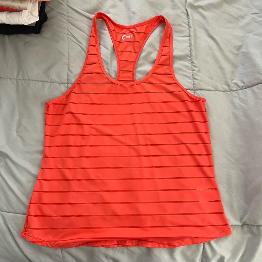 Zyia Havana tank